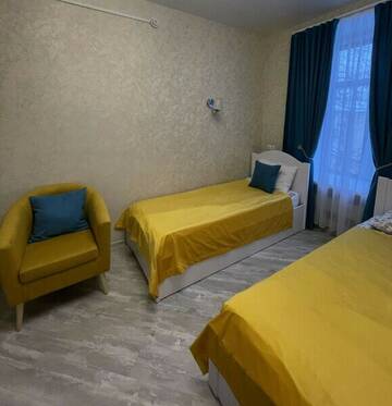 №3 Комфорт трехместный номер с  раздельными кроватями в Гостинице Старая Москва